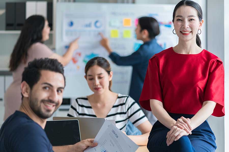 The Ultimate Guide to Project Management in 2025: Trends and Tactics